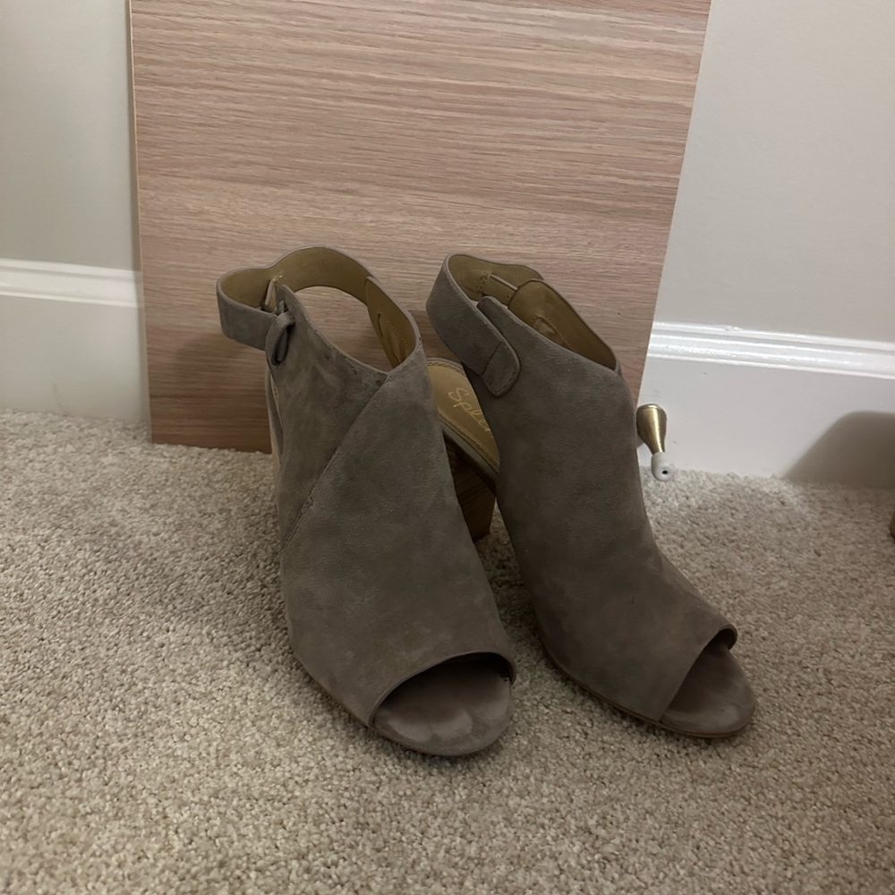 Women's Taupe Block Heel Sandals - Splendid - Picture 3 of 9